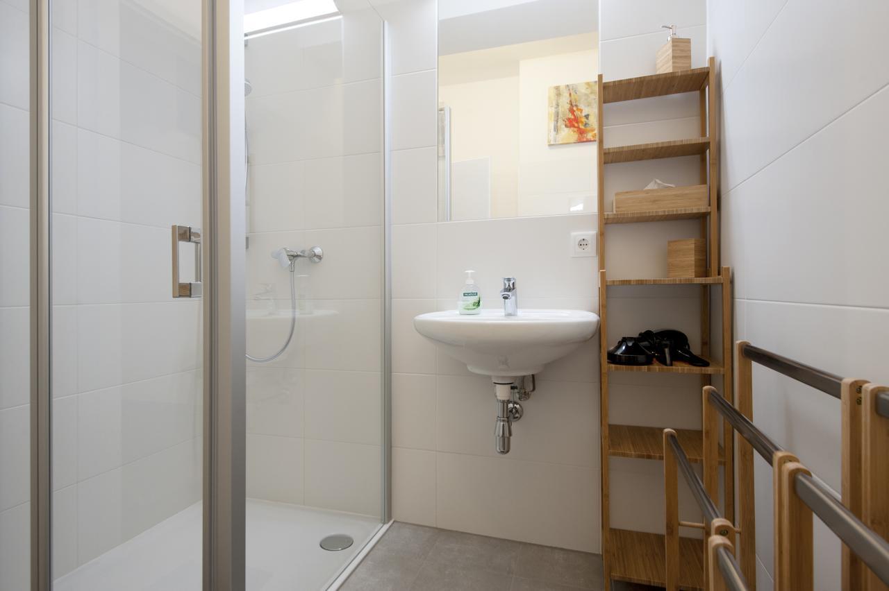 City-Apartment Neubaugasse Грац Екстериор снимка