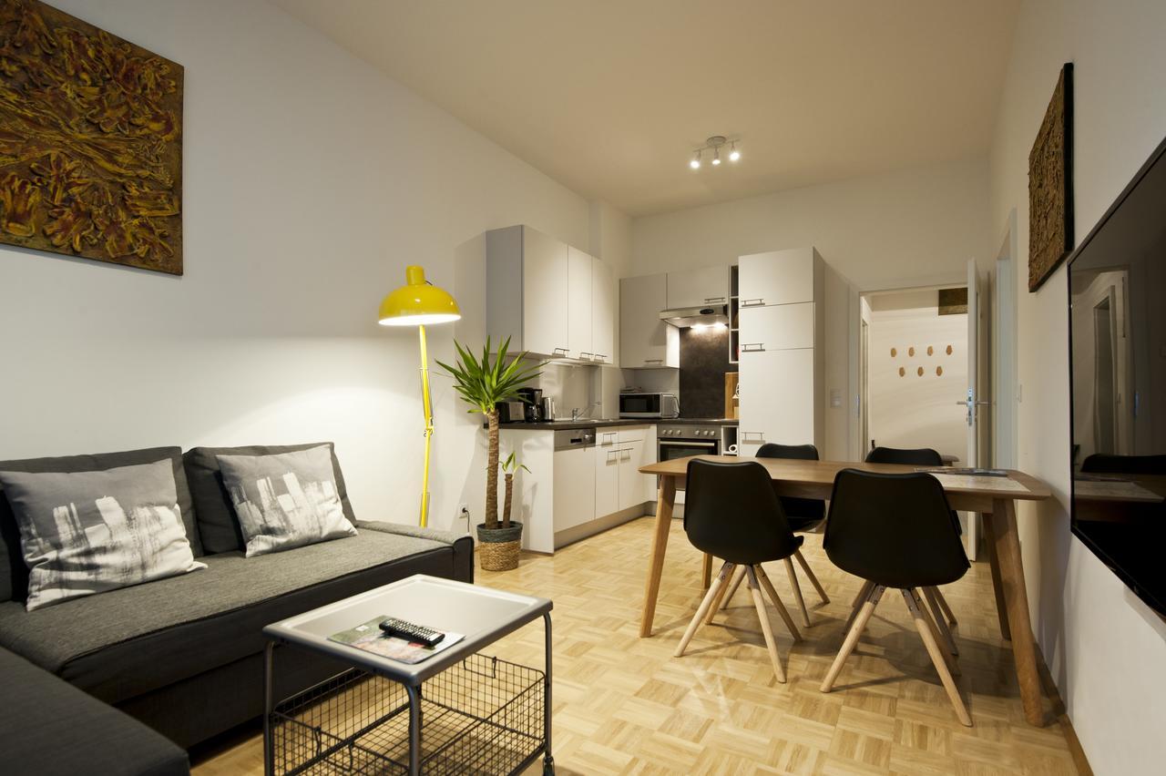 City-Apartment Neubaugasse Грац Екстериор снимка