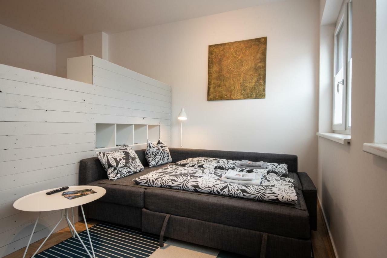 City-Apartment Neubaugasse Грац Екстериор снимка