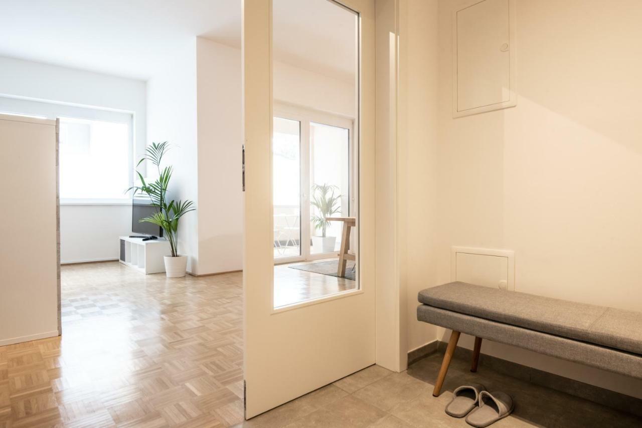 City-Apartment Neubaugasse Грац Екстериор снимка