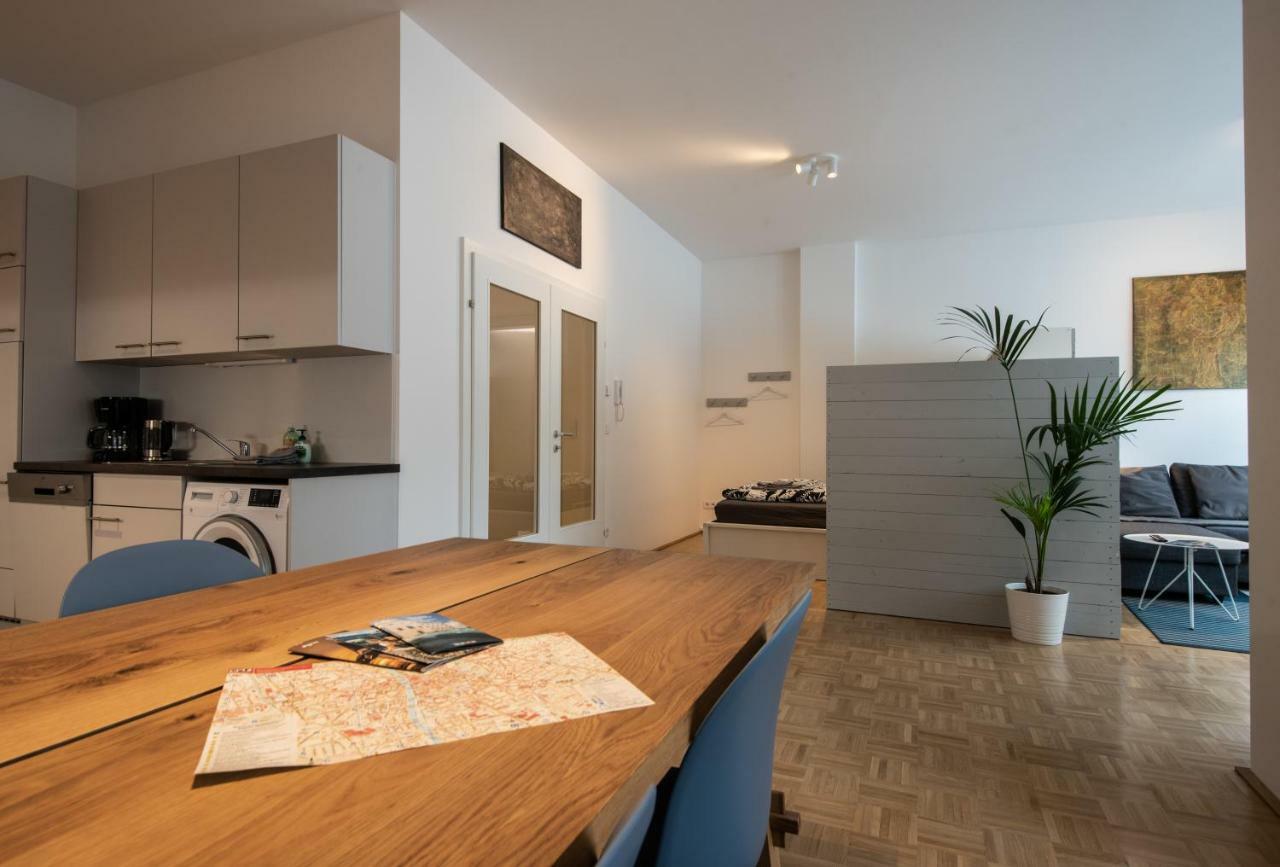 City-Apartment Neubaugasse Грац Екстериор снимка