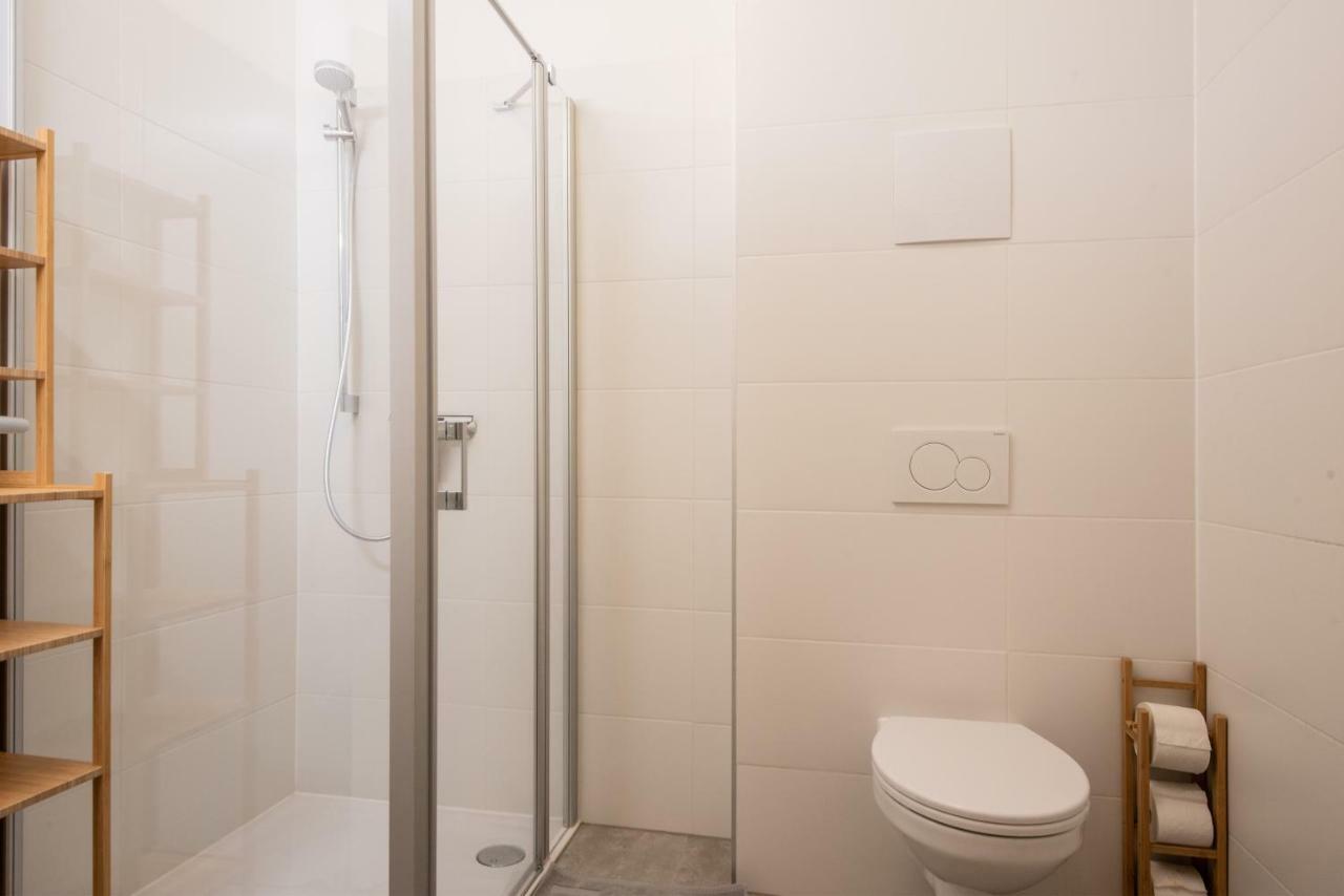 City-Apartment Neubaugasse Грац Екстериор снимка